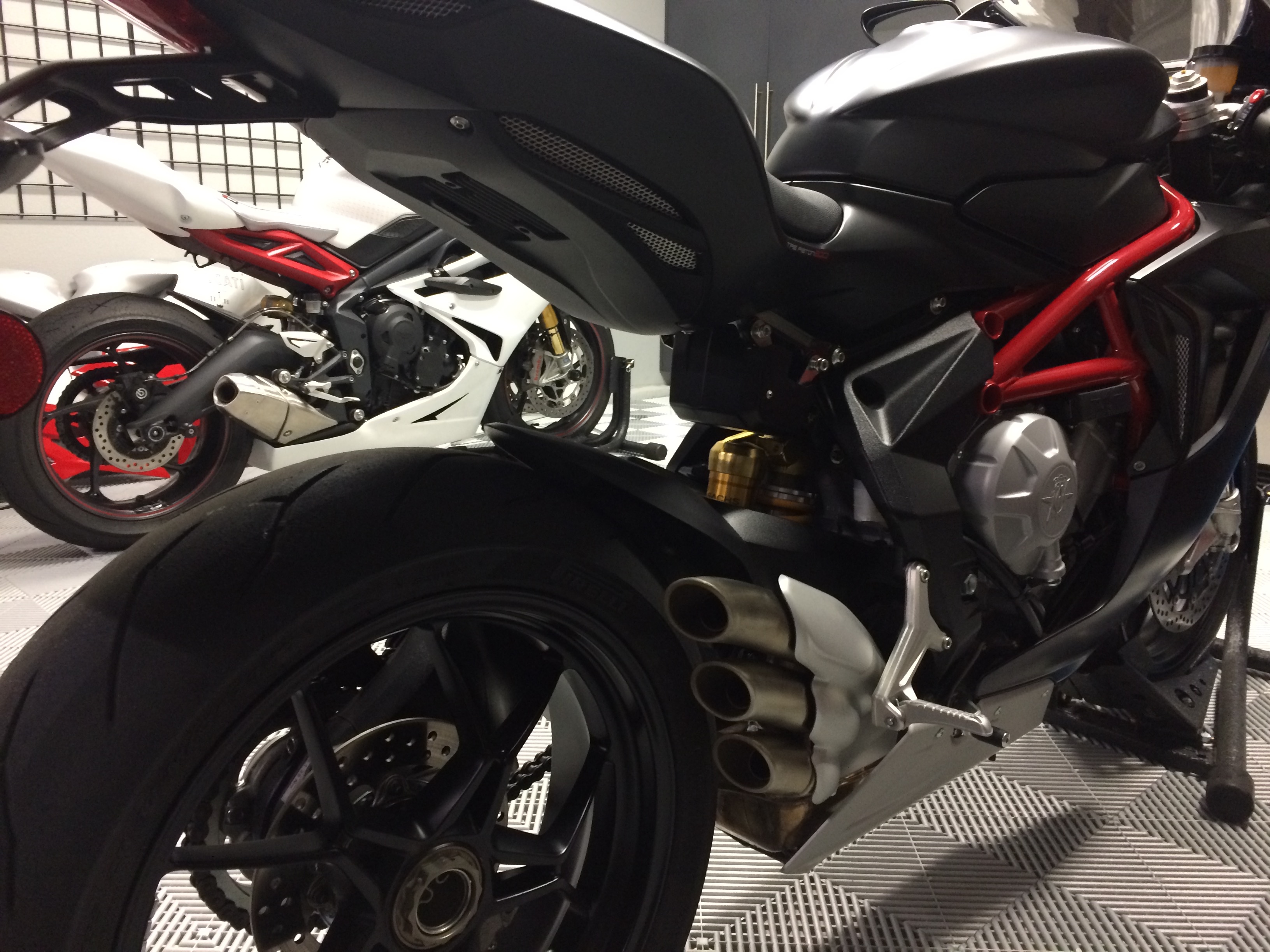 2015 MV Agusta F3 photo 23